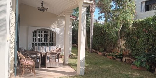Magnifique Villa à Vendre à Sidi Maarouf